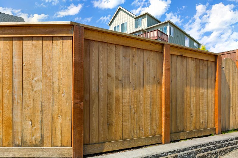 Fence Sealing in Renton, WA