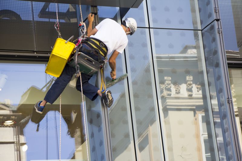 Strip Mall Window Cleaning